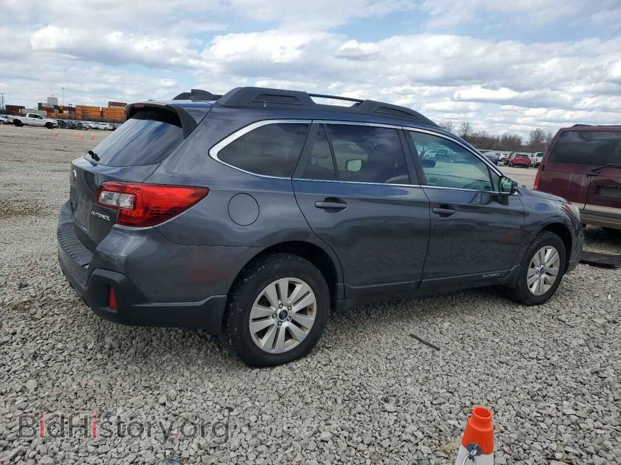 2018 SUBARU OUTBACK - VIN: 4S4BSAFC5J3225178 - Фото 3