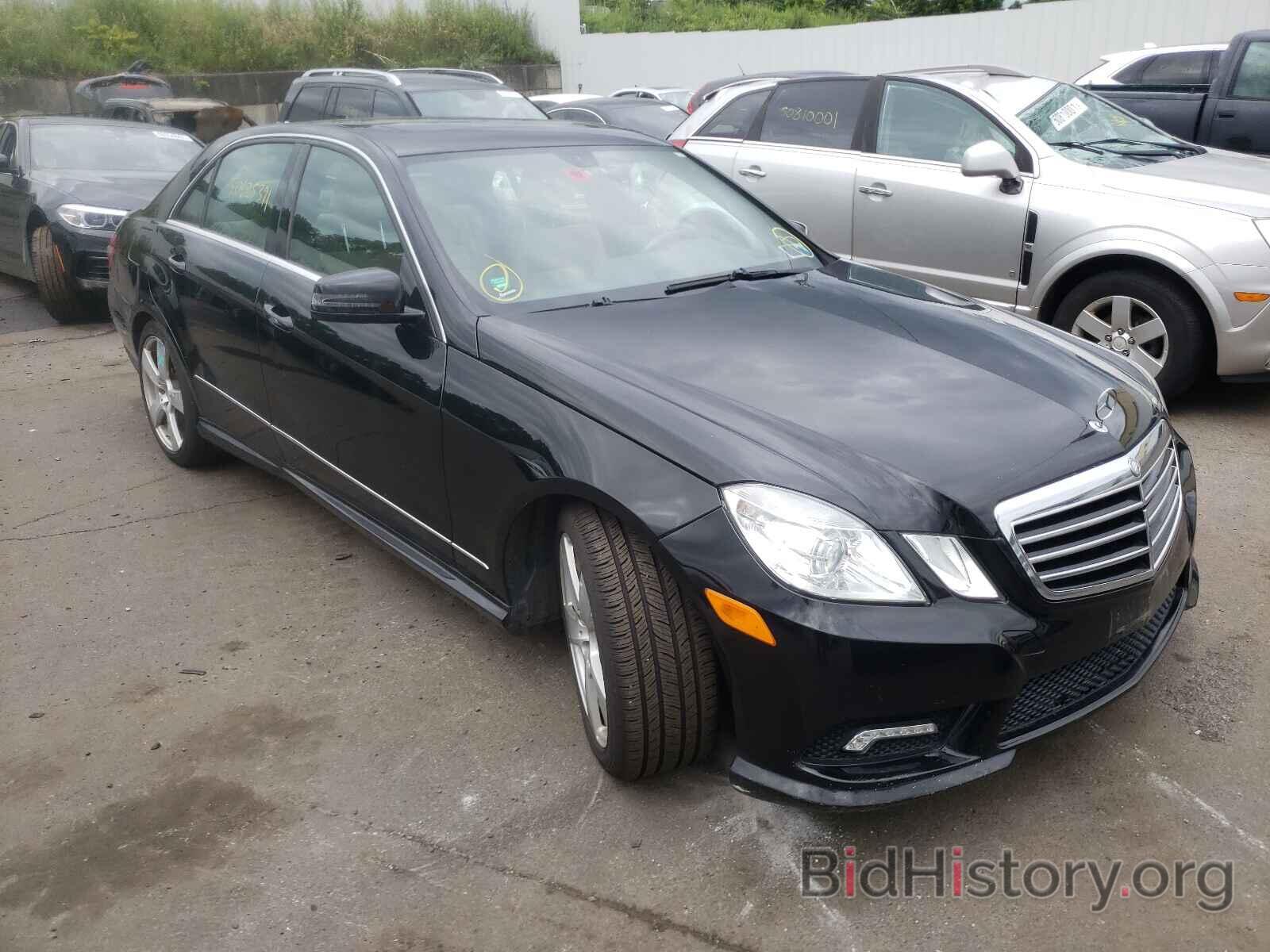 Фотография WDDHF8HB7BA445781 - MERCEDES-BENZ E CLASS 2011