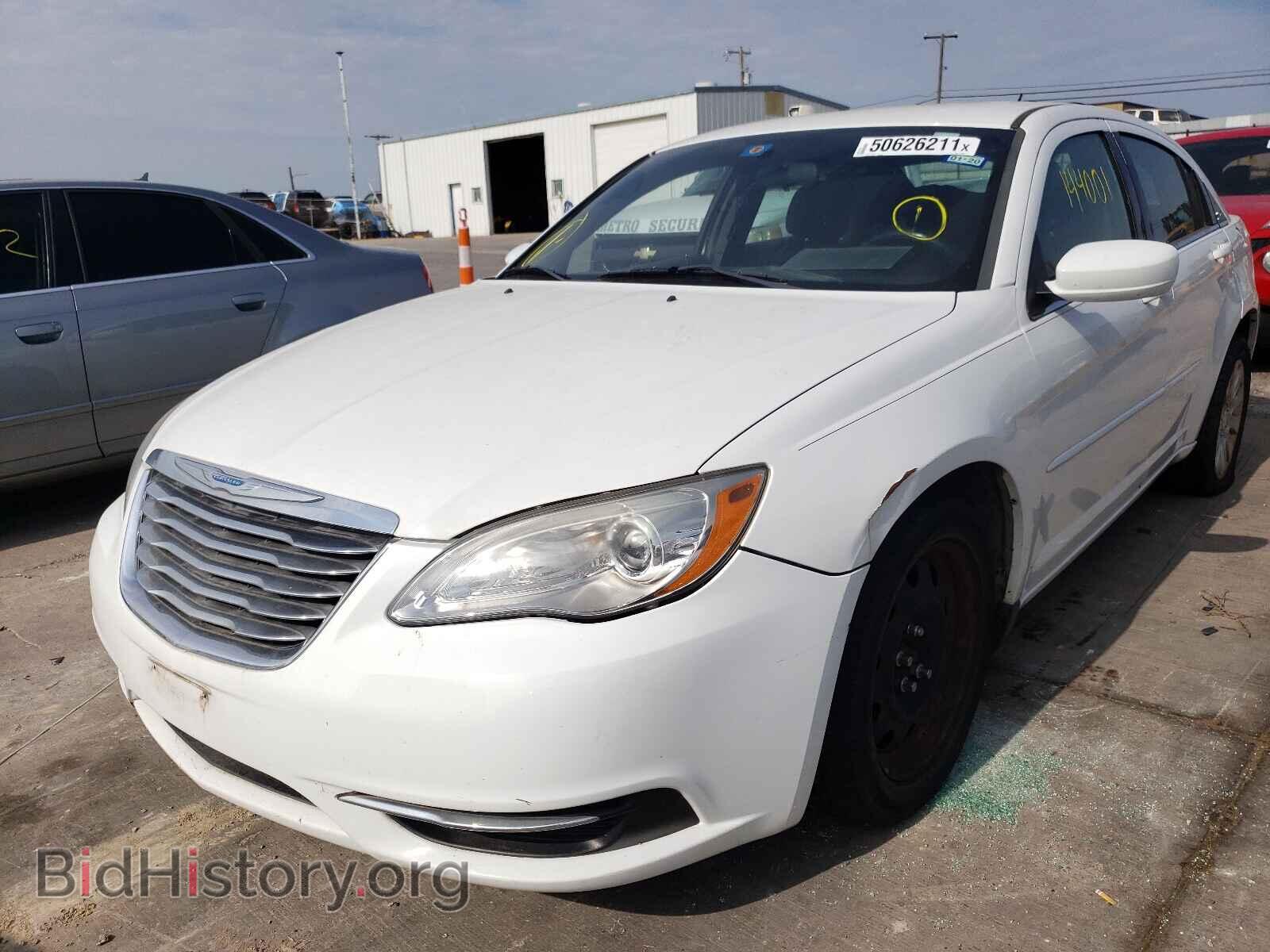 2012 CHRYSLER 200 - VIN: 1C3CCBAB0CN271880 - Фото 2