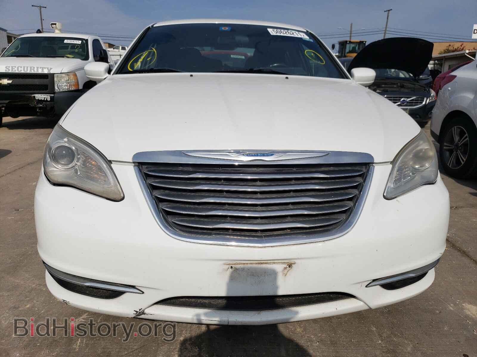 2012 CHRYSLER 200 - VIN: 1C3CCBAB0CN271880 - Фото 9