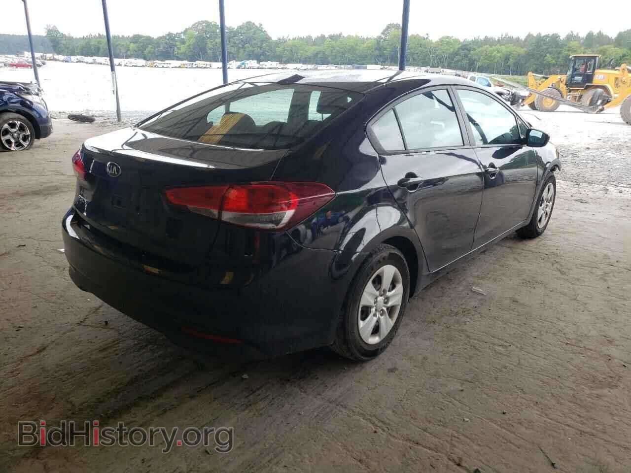 2017 KIA FORTE - VIN: 3KPFK4A73HE109451 - Фото 4