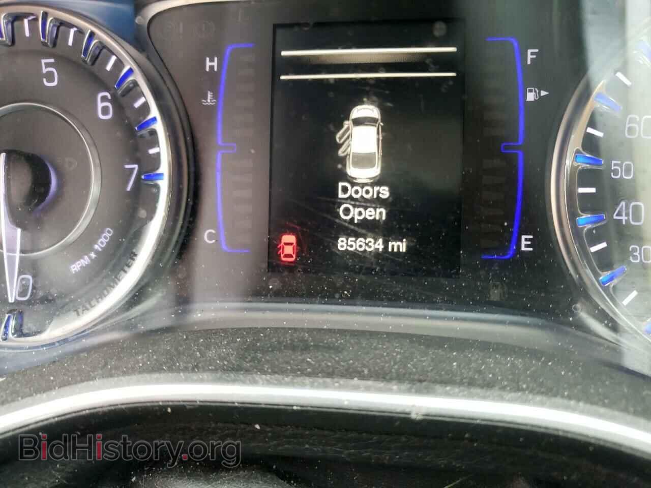 2016 CHRYSLER 200 - VIN: 1C3CCCAB2GN147007 - Photo 9
