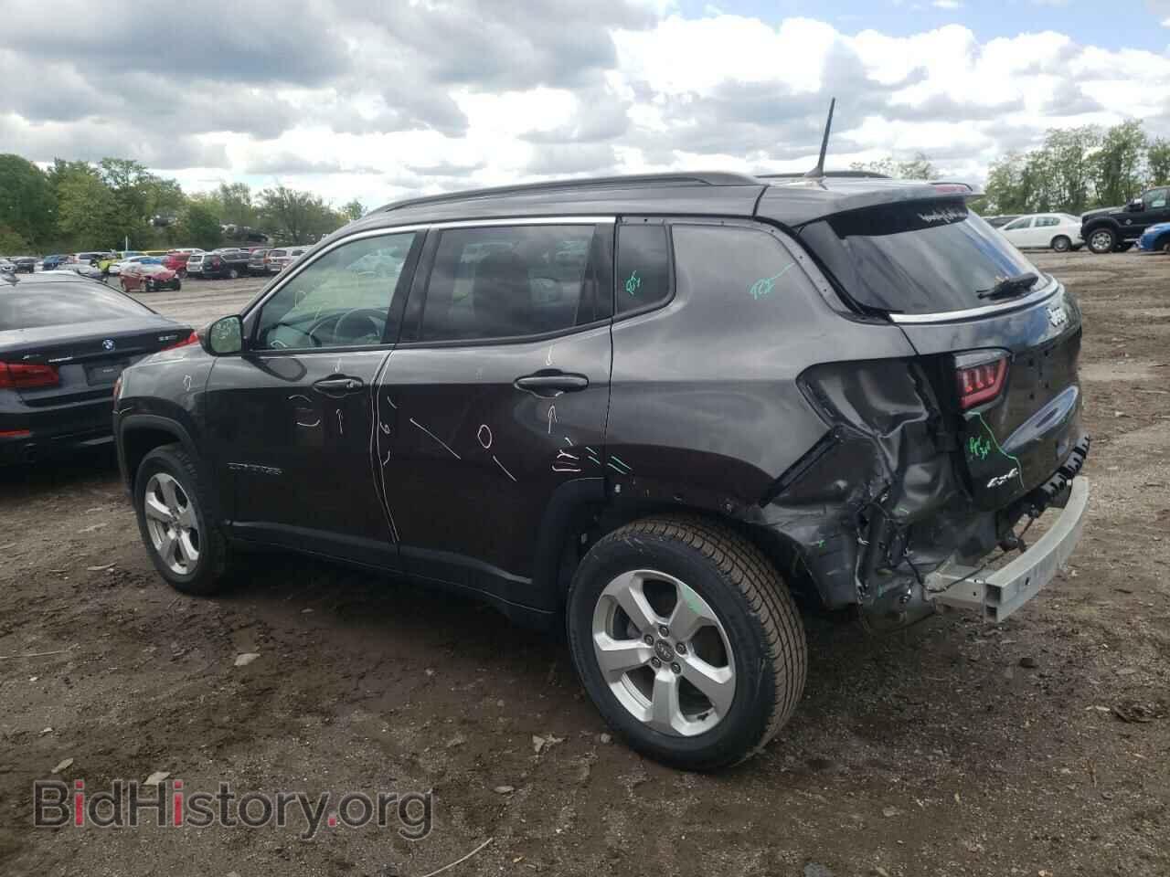 2018 JEEP COMPASS - VIN: 3C4NJDBB0JT398940 - Фото 2