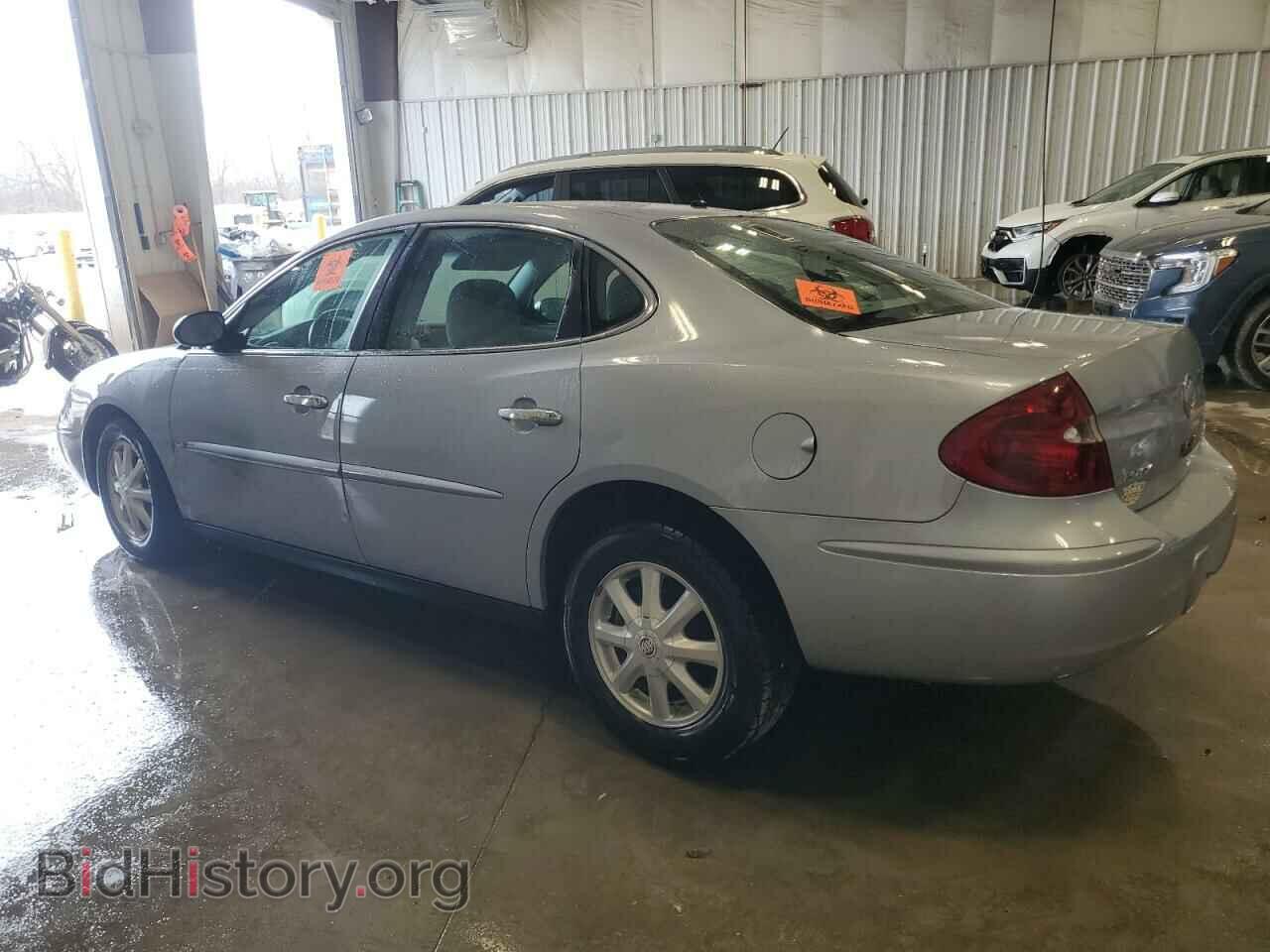 2005 BUICK LACROSSE - VIN: 2G4WC562X51158778 - Photo 2