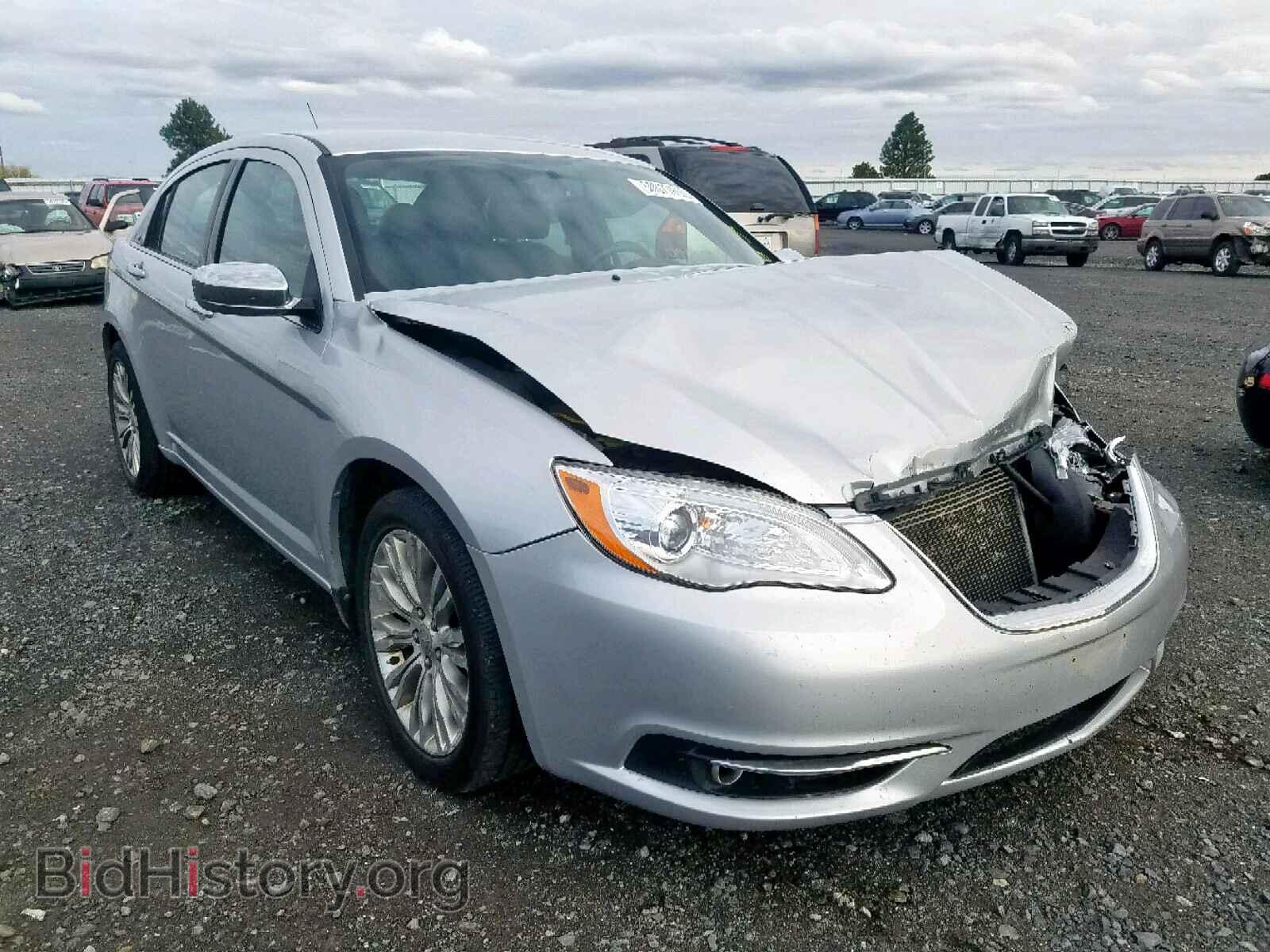 Photo 1C3BC2FG7BN516088 - CHRYSLER 200 2011