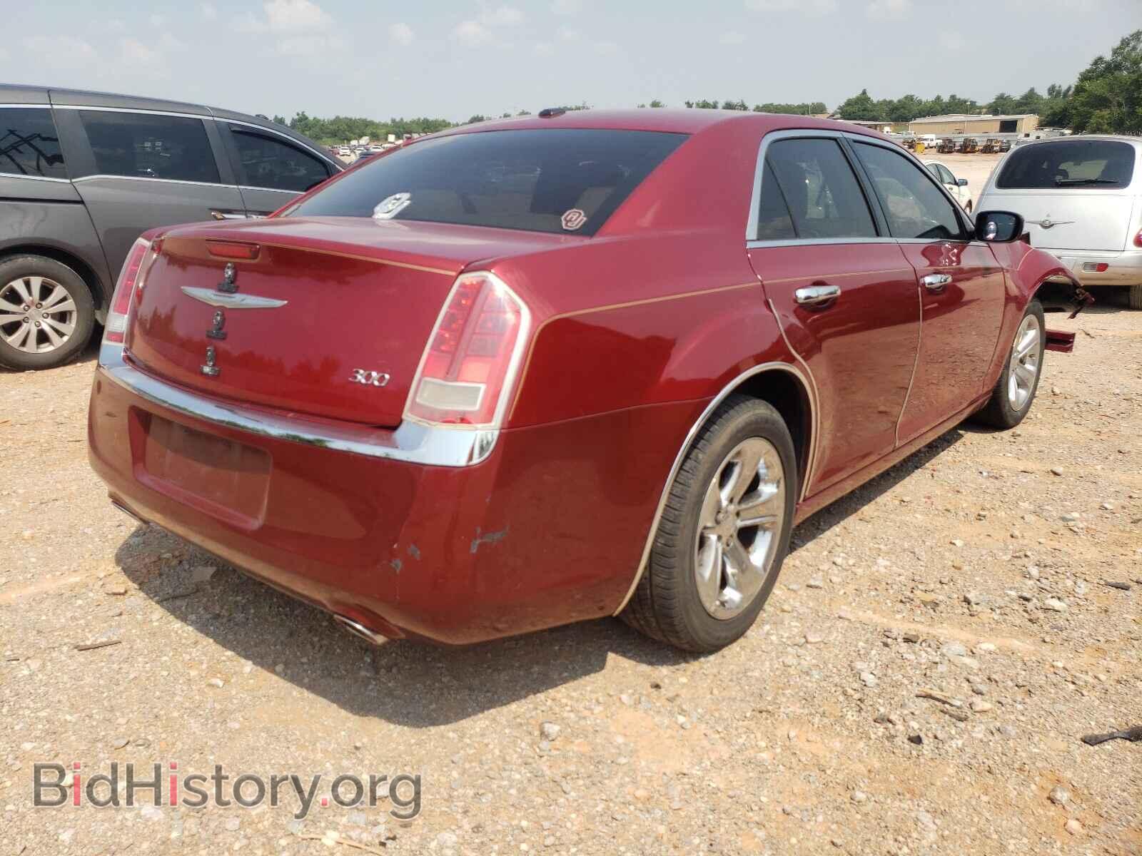 2012 CHRYSLER 300 - VIN: 2C3CCAAG9CH133057 - Фото 4