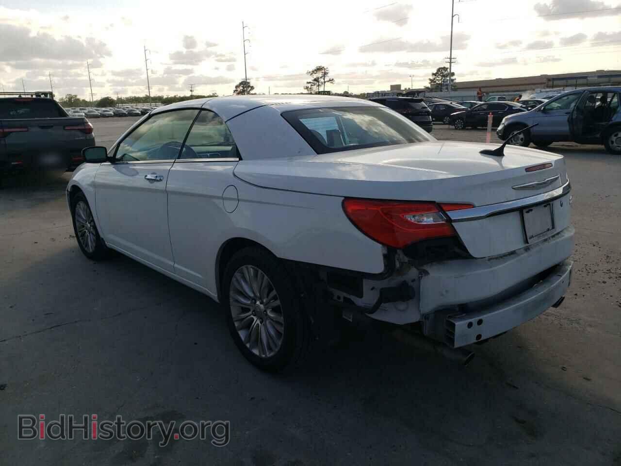 2013 CHRYSLER 200 - VIN: 1C3BCBFG6DN758762 - Photo 2