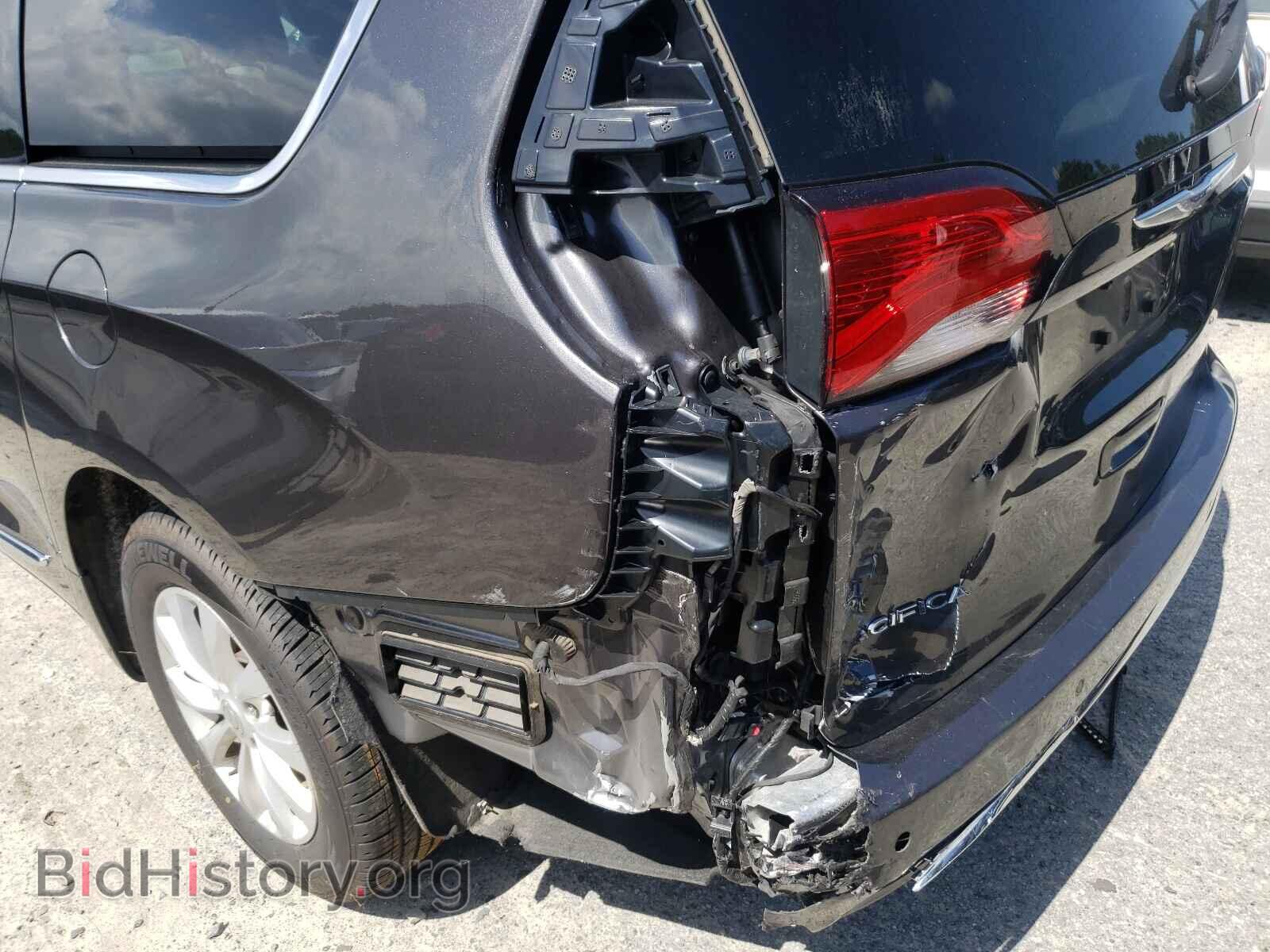 2019 CHRYSLER PACIFICA - VIN: 2C4RC1BG1KR700715 - Фото 9