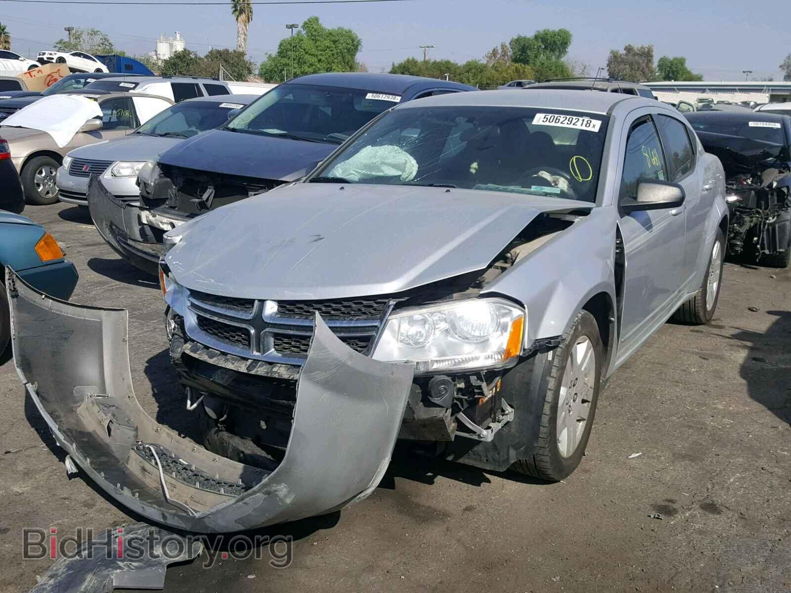 2011 DODGE AVENGER - VIN: 1B3BD4FB3BN528667 - Фото 2
