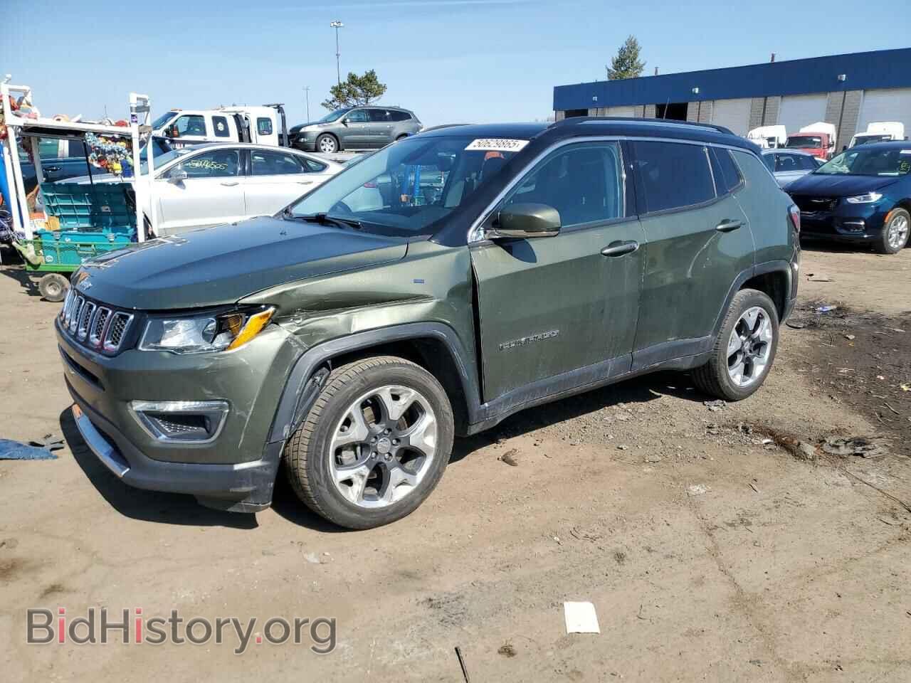 Фотография 3C4NJDCB4JT402535 - JEEP COMPASS 2018