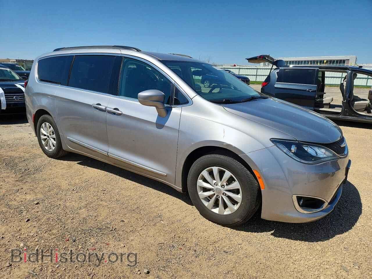 2017 CHRYSLER PACIFICA - VIN: 2C4RC1BGXHR627434 - Фото 4
