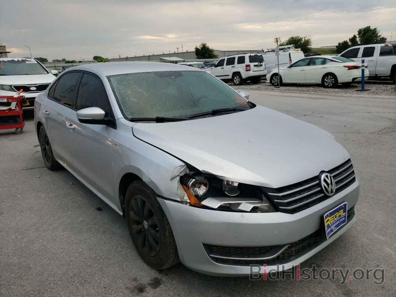 Photo 1VWAT7A31FC097033 - VOLKSWAGEN PASSAT 2015