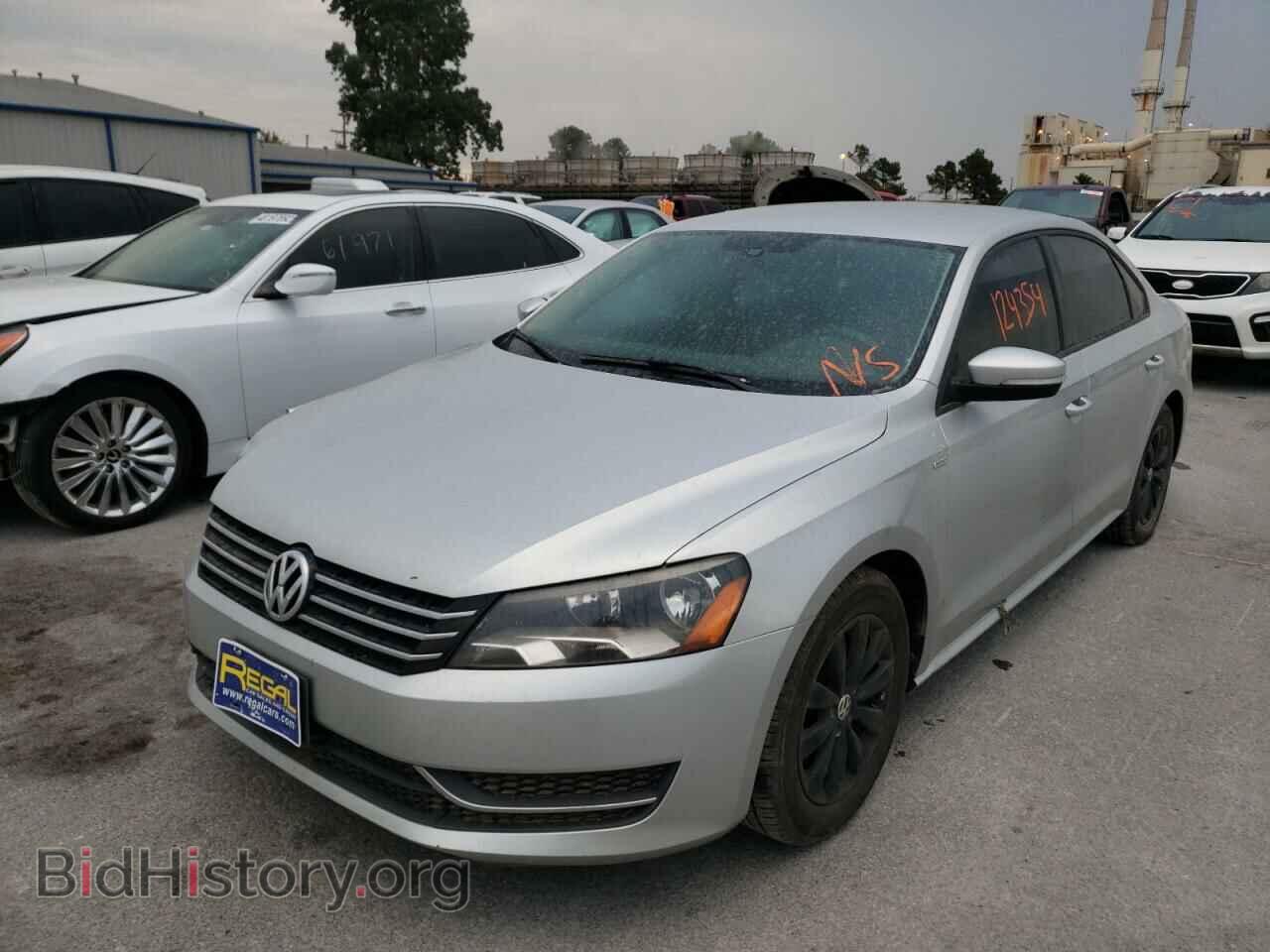 2015 VOLKSWAGEN PASSAT - VIN: 1VWAT7A31FC097033 - Фото 2