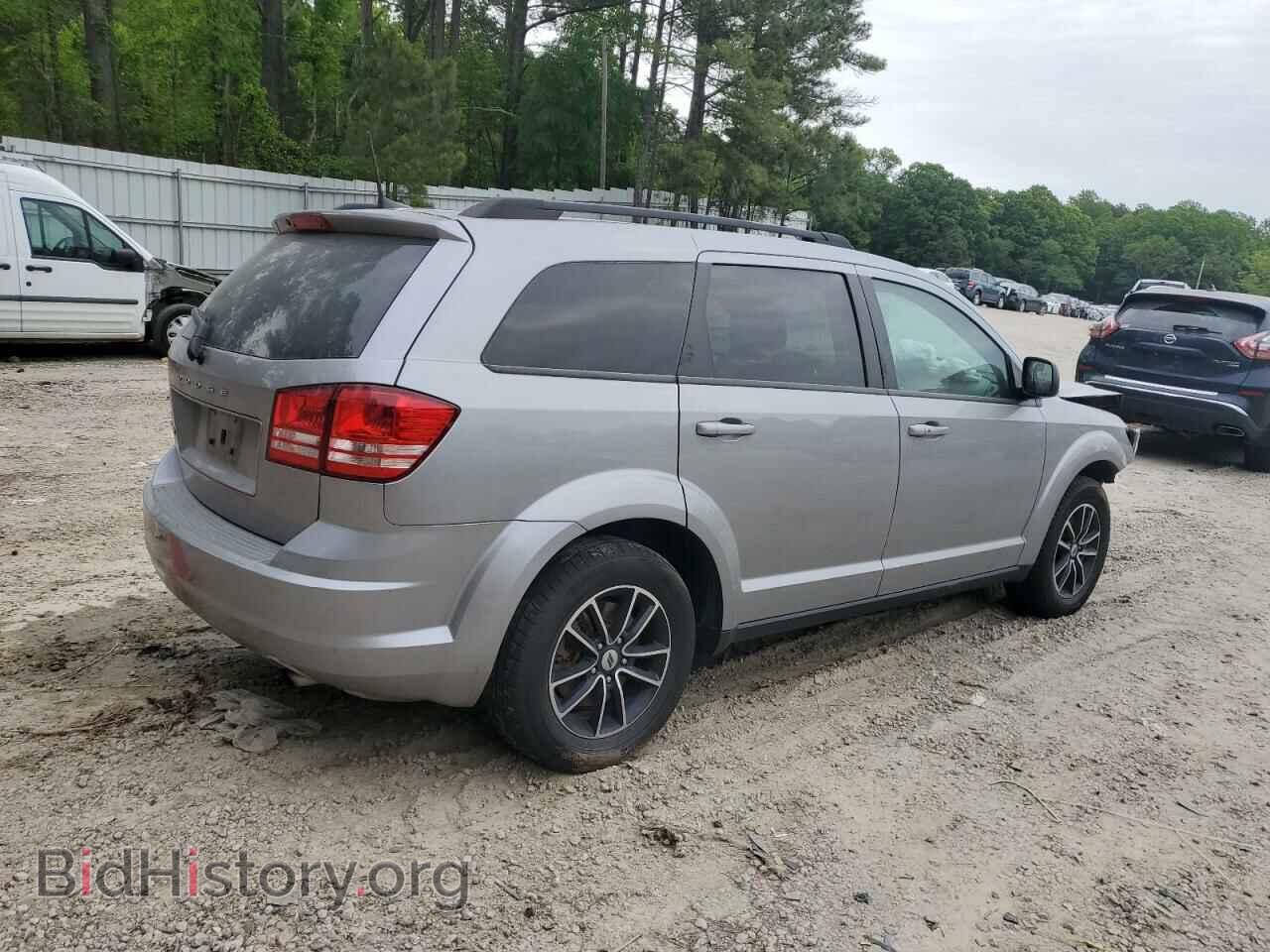 2018 DODGE JOURNEY - VIN: 3C4PDCAB8JT447877 - Фото 3