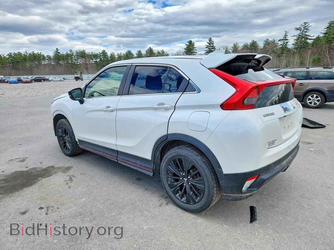 2019 MITSUBISHI ECLIPSE - VIN: JA4AT4AA2KZ028580 - Photo 2