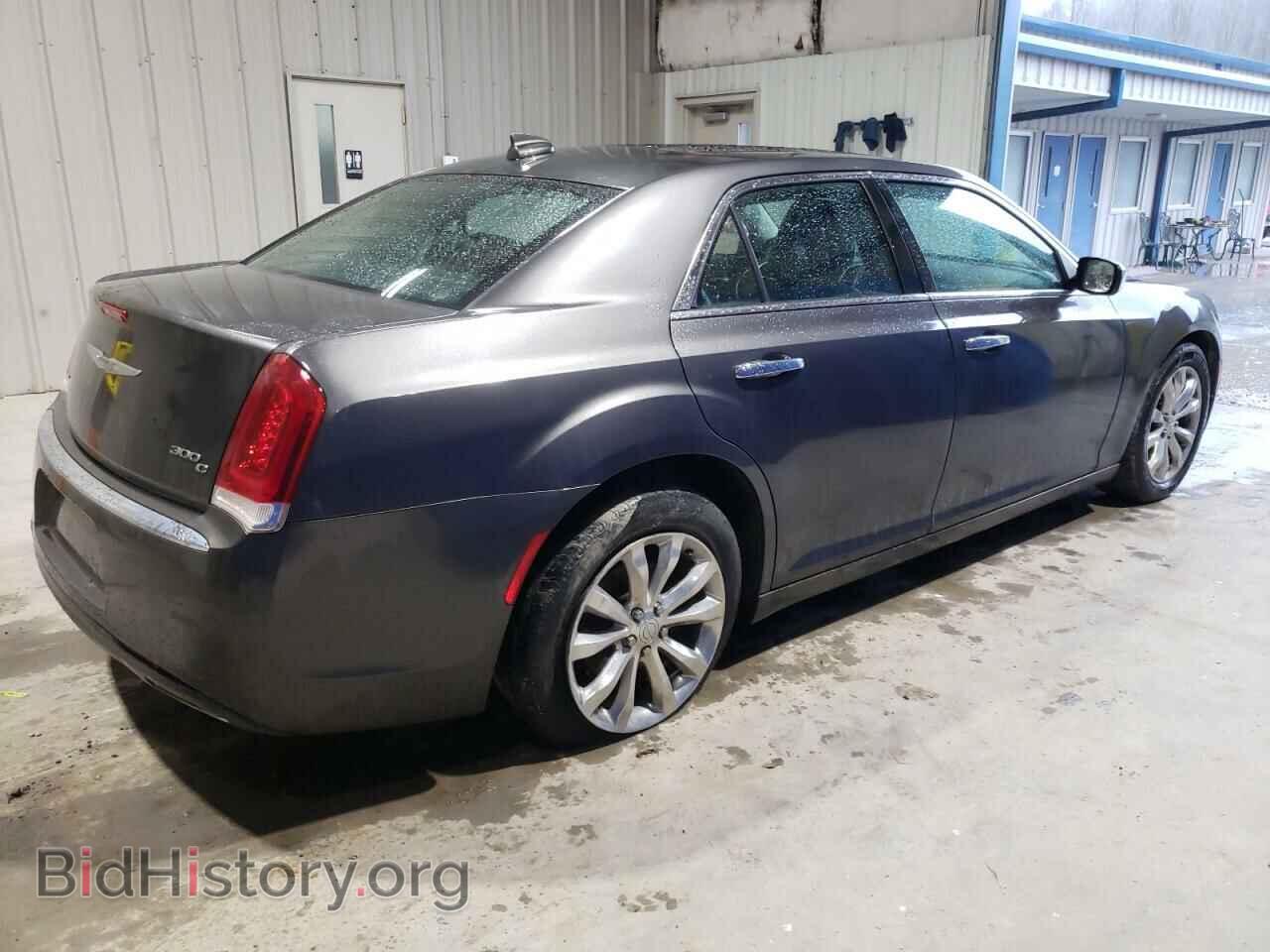 2017 CHRYSLER 300 - VIN: 2C3CCAKG8HH571574 - Фото 3