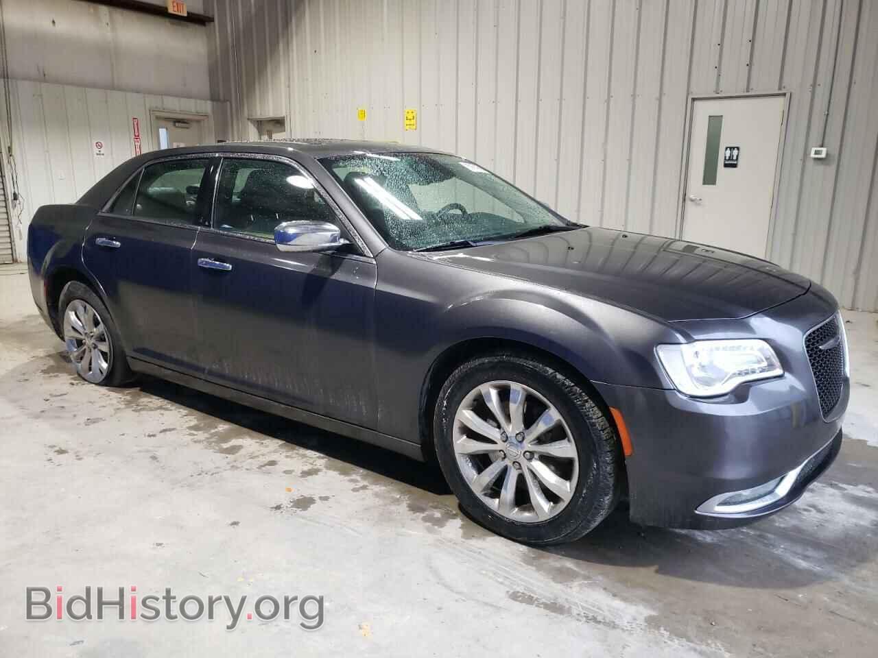2017 CHRYSLER 300 - VIN: 2C3CCAKG8HH571574 - Фото 4