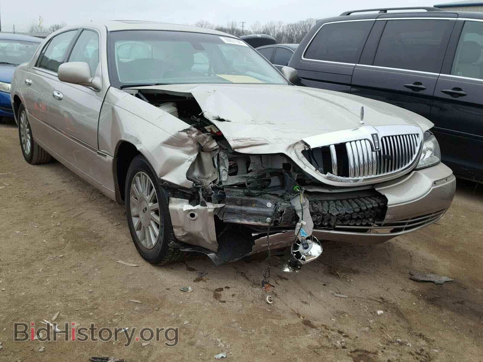 Photo 1LNHM82W93Y606499 - LINCOLN TOWNCAR 2003
