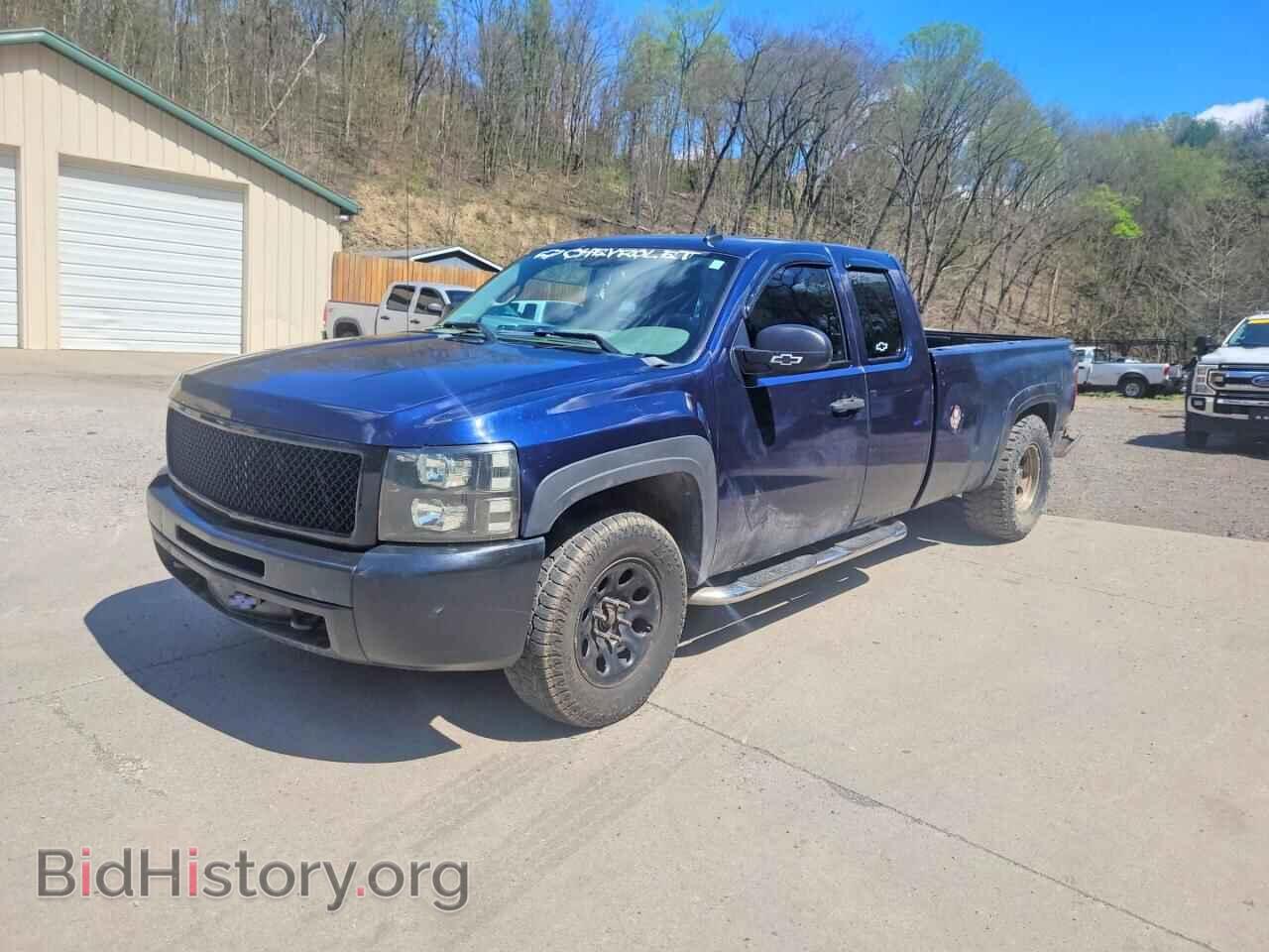 2011 CHEVROLET SILVERADO - VIN: 1GCRKPE02BZ310071 - Фото 2