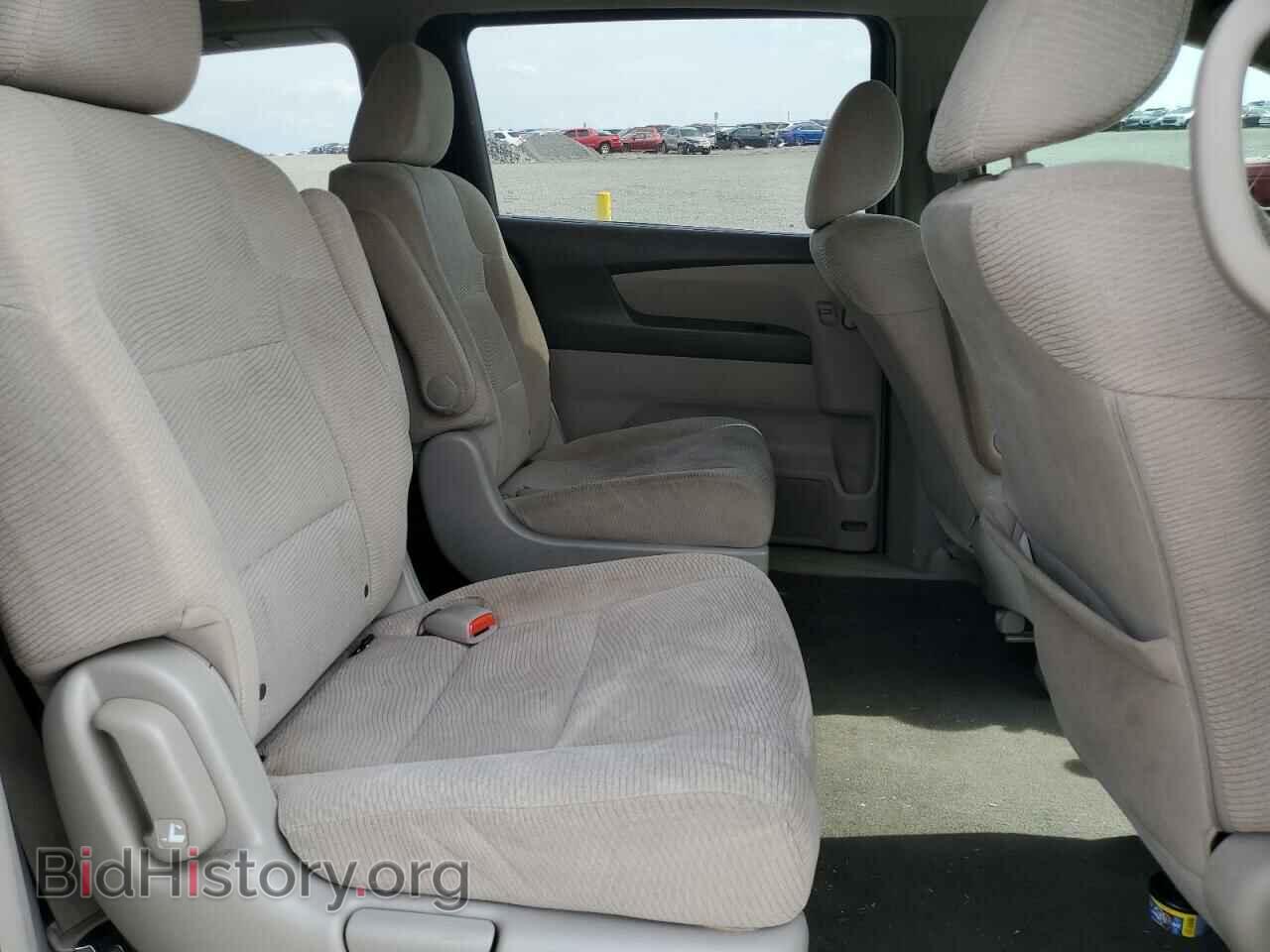 2011 HONDA All Models - VIN: 5FNRL5H21BB075652 - Фото 11