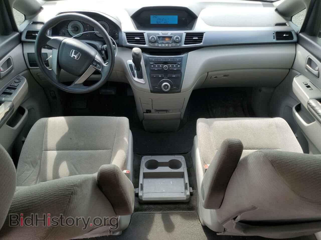 2011 HONDA All Models - VIN: 5FNRL5H21BB075652 - Фото 8