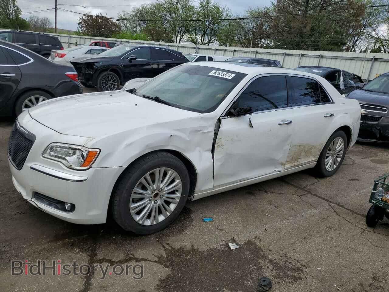 Фотография 2C3CCAKT8CH145518 - CHRYSLER 300 2012