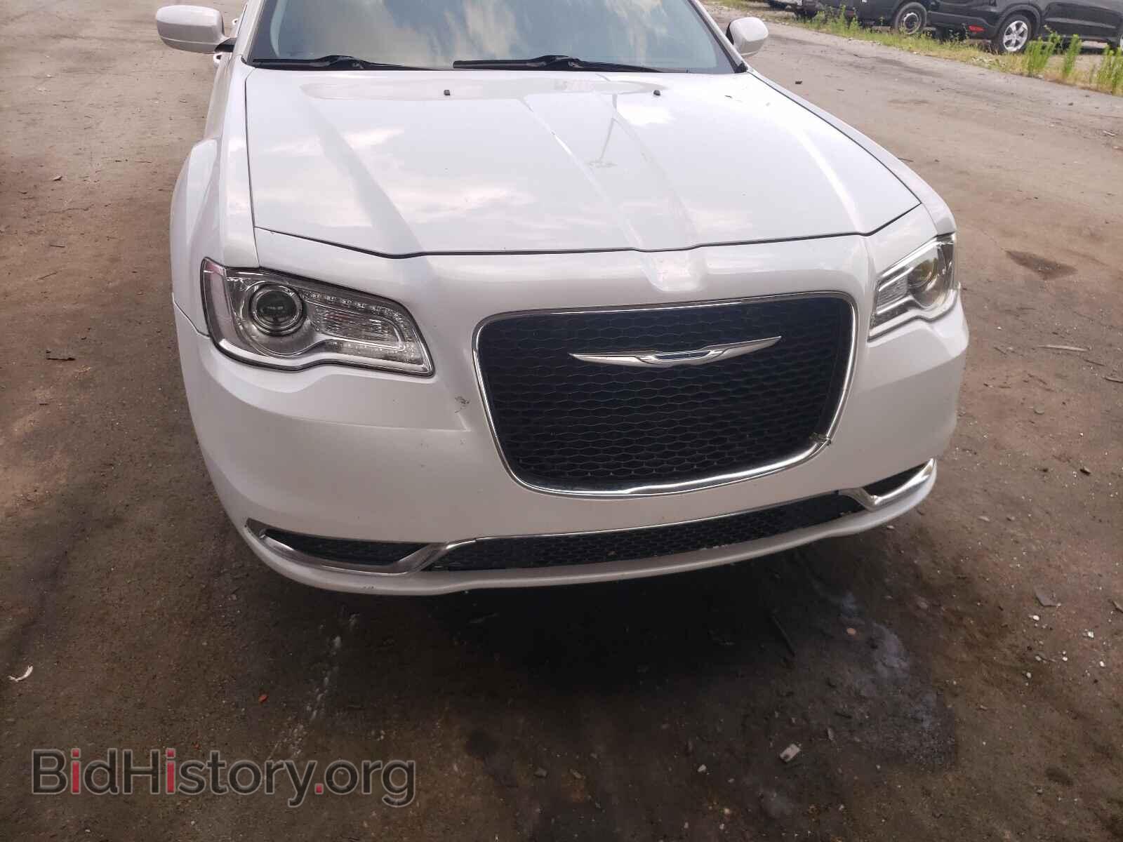 2015 CHRYSLER 300 - VIN: 2C3CCAAG3FH931204 - Фото 9