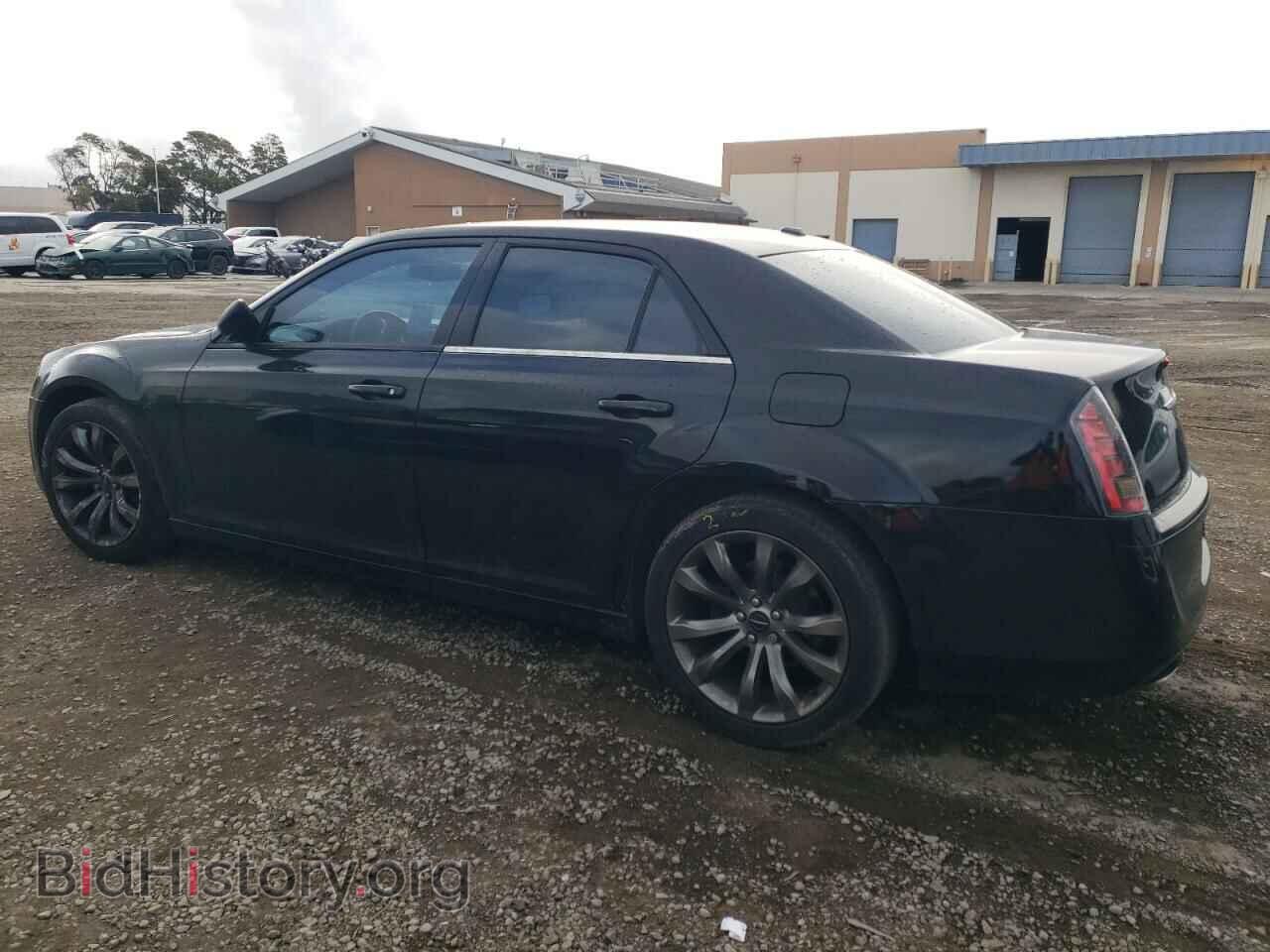 2014 CHRYSLER 300 - VIN: 2C3CCABG5EH236753 - Фото 2