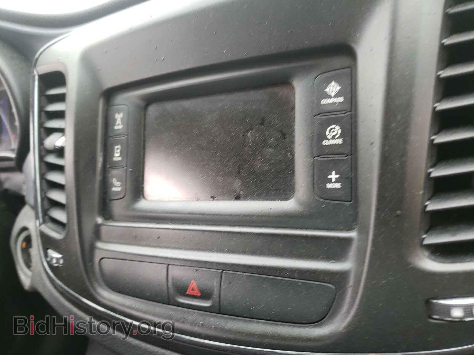 2016 CHRYSLER 200 - VIN: 1C3CCCBG7GN147076 - Фото 9