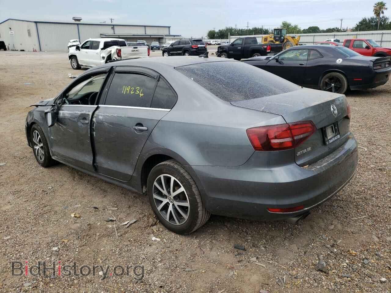 2017 VOLKSWAGEN JETTA - VIN: 3VWDB7AJ4HM272987 - Фото 3