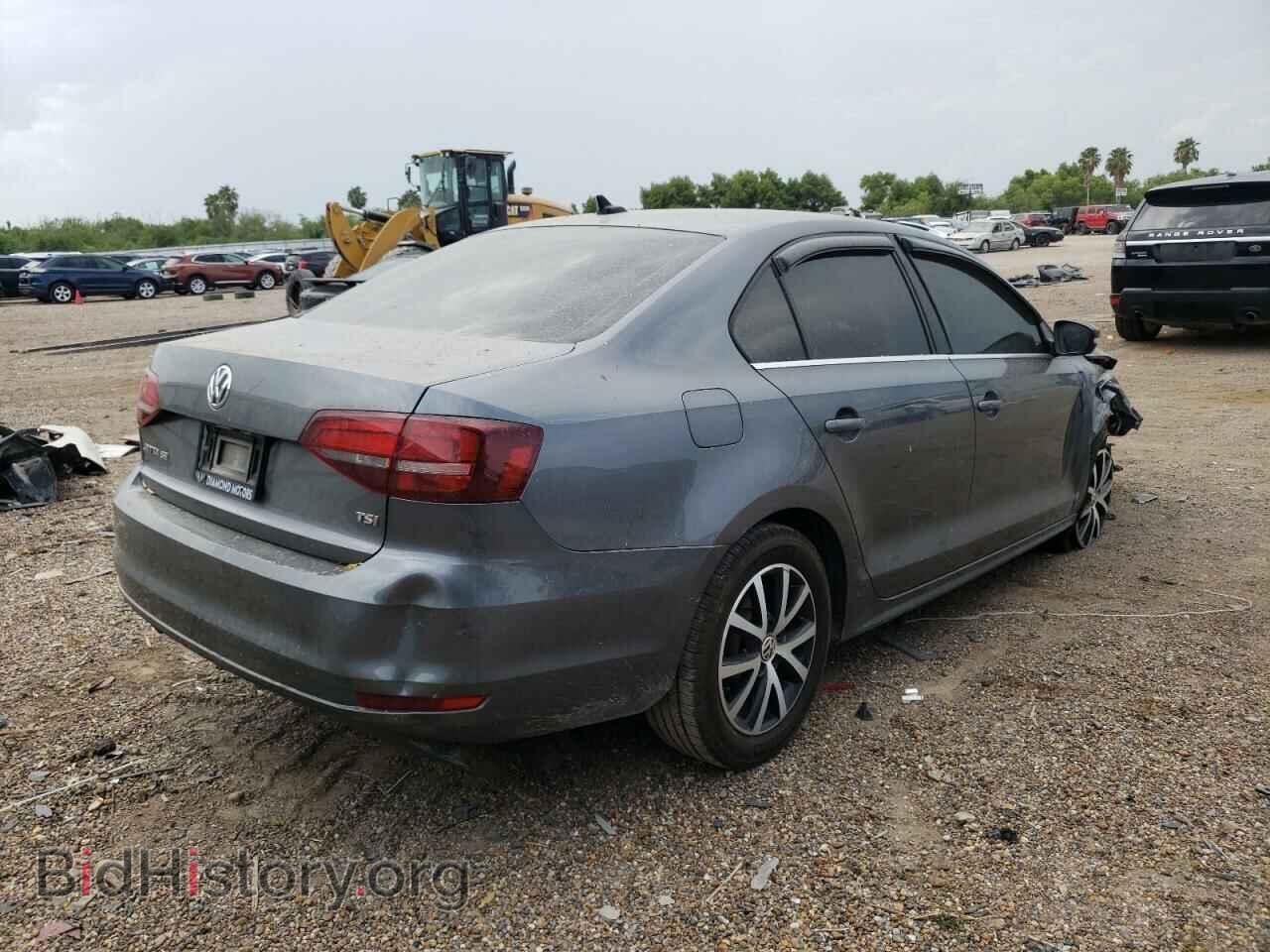 2017 VOLKSWAGEN JETTA - VIN: 3VWDB7AJ4HM272987 - Фото 4