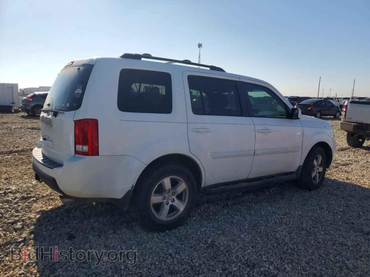 2011 HONDA PILOT - VIN: 5FNYF3H79BB015881 - Фото 3