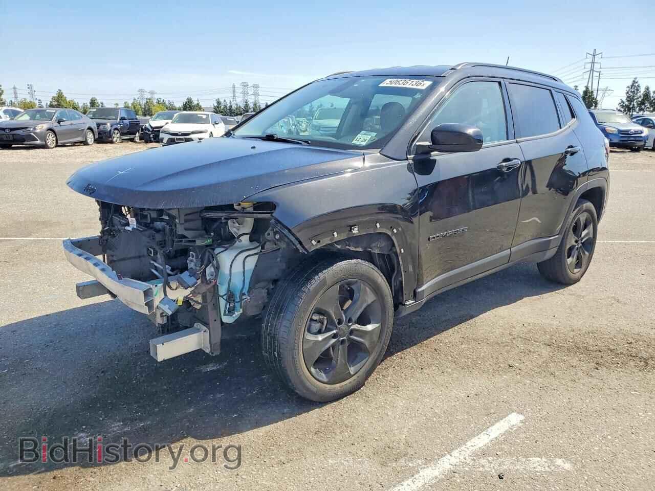 Photo 3C4NJDBB5MT526061 - JEEP COMPASS 2021
