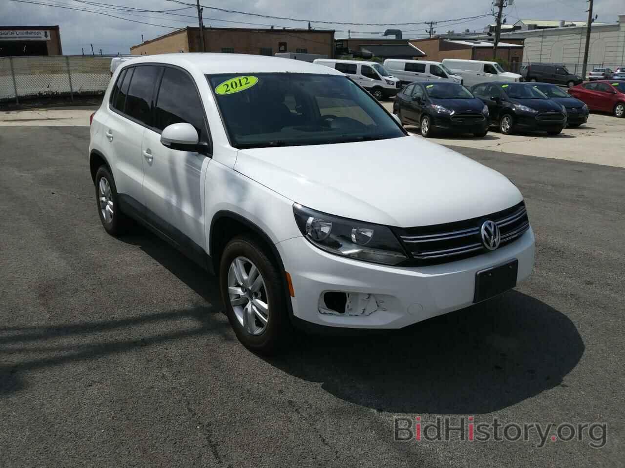 Photo WVGAV7AX5CW590719 - VOLKSWAGEN TIGUAN 2012