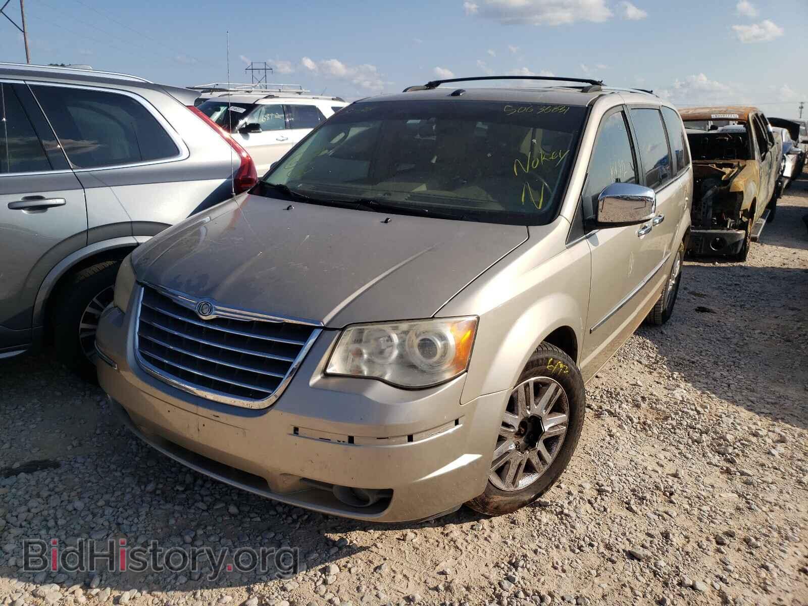 2009 CHRYSLER MINIVAN - VIN: 2A8HR64X89R517318 - Фото 2