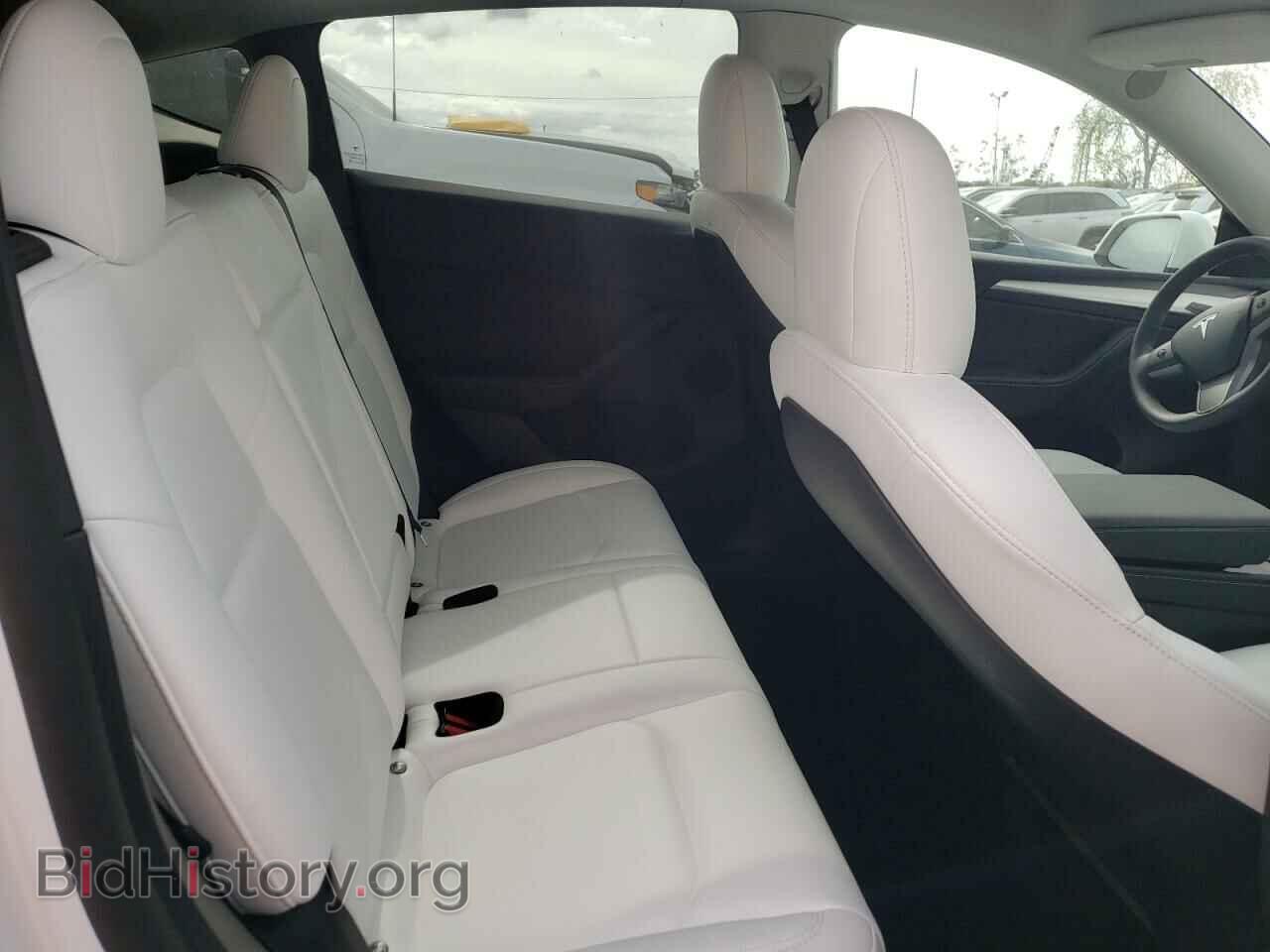 2022 TESLA MODEL Y - VIN: 7SAYGDEE8NF537527 - Photo 10