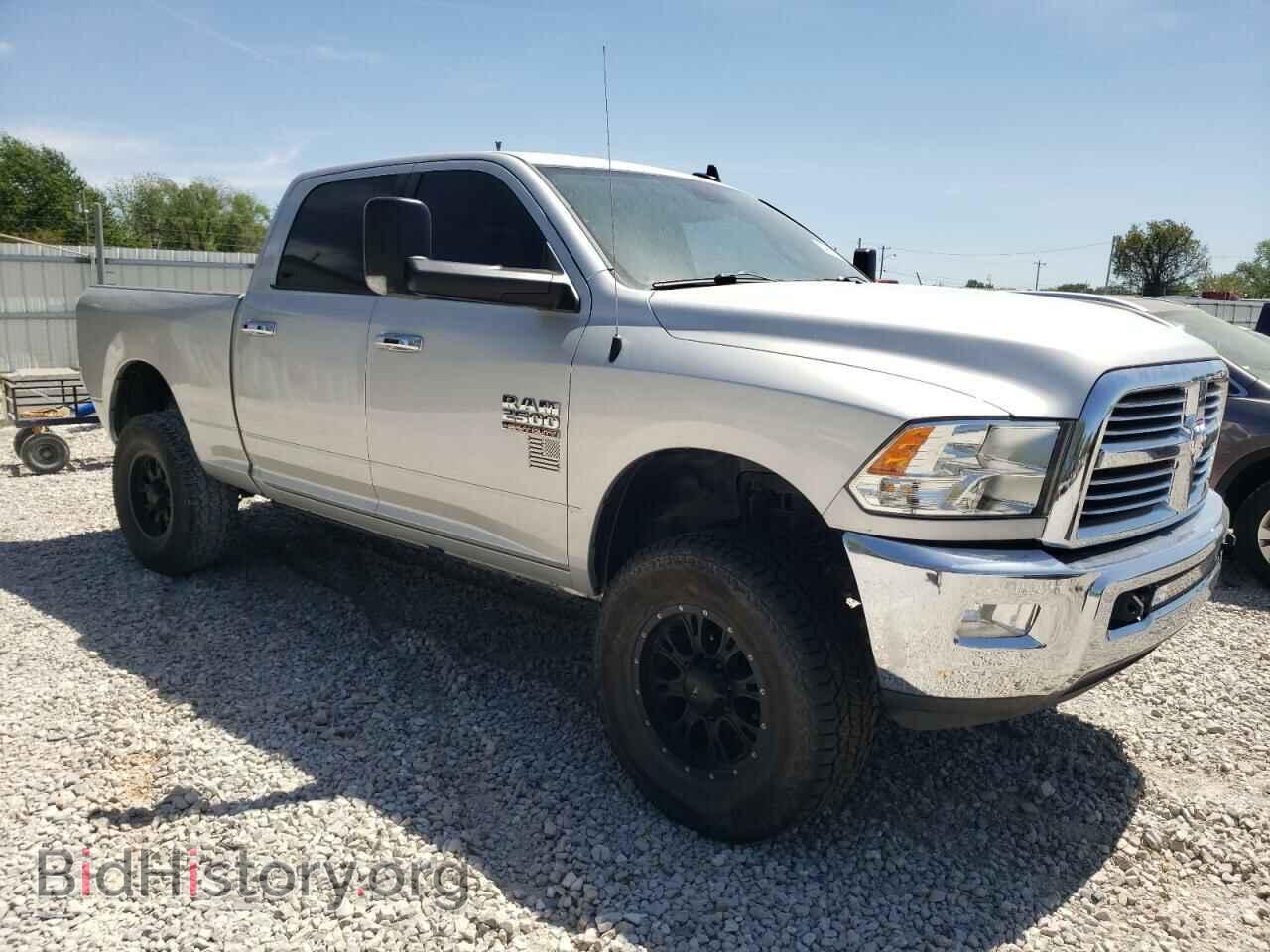 2017 RAM All Models - VIN: 3C6UR5DL6HG749716 - Photo 4