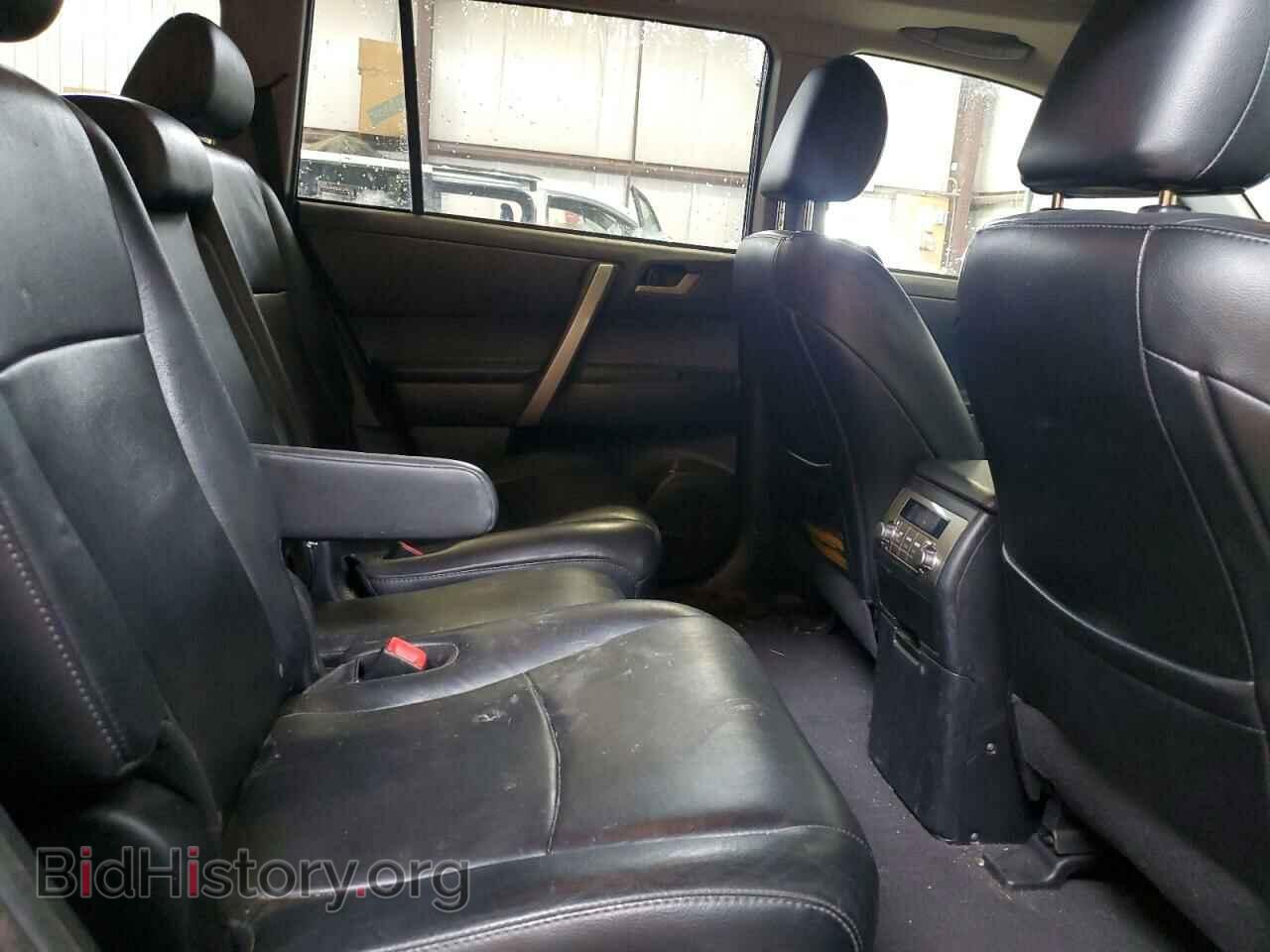 2011 TOYOTA HIGHLANDER - VIN: 5TDBK3EH4BS044229 - Фото 11