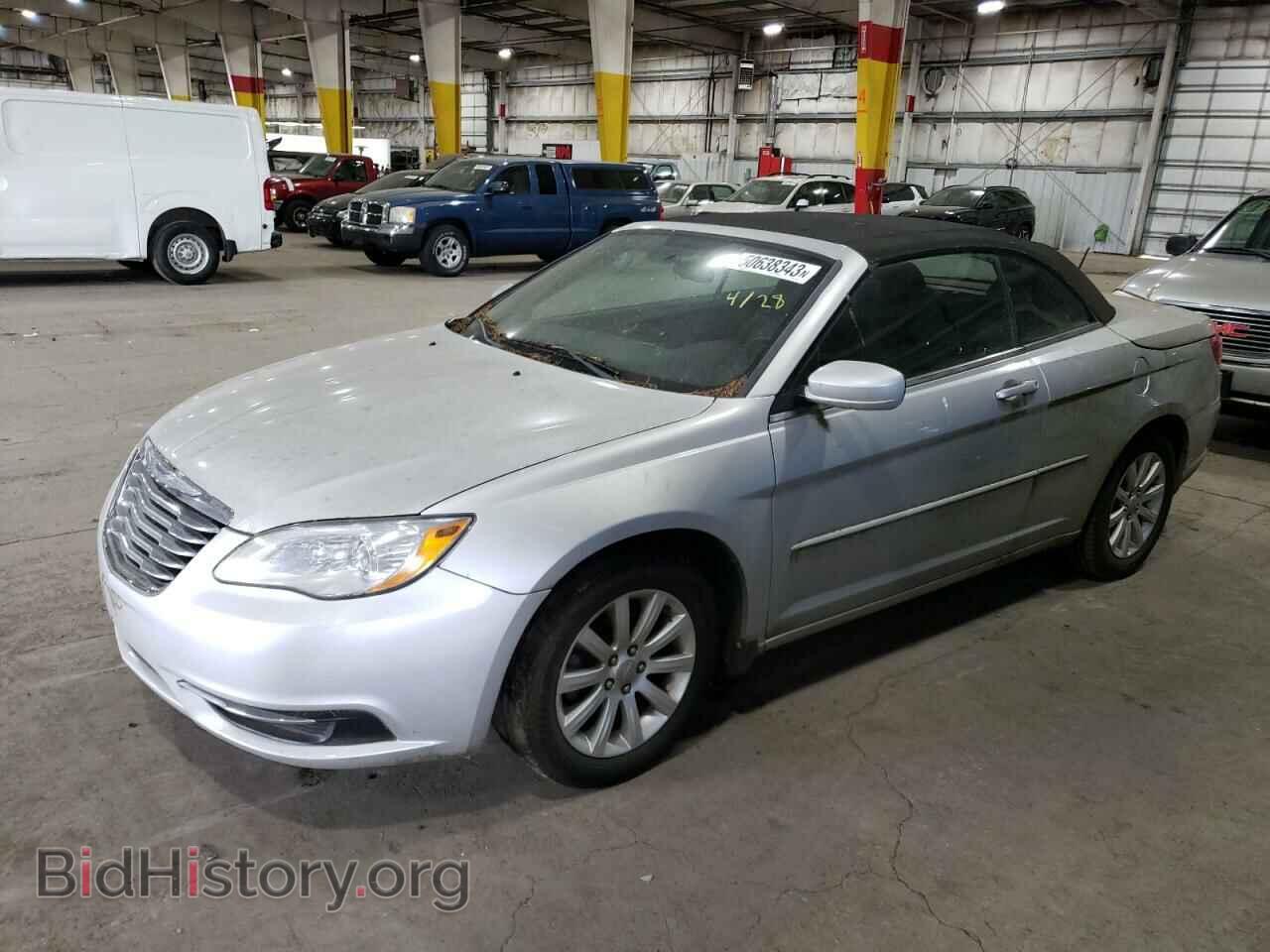 Photo 1C3BC2EB3BN549479 - CHRYSLER 200 2011