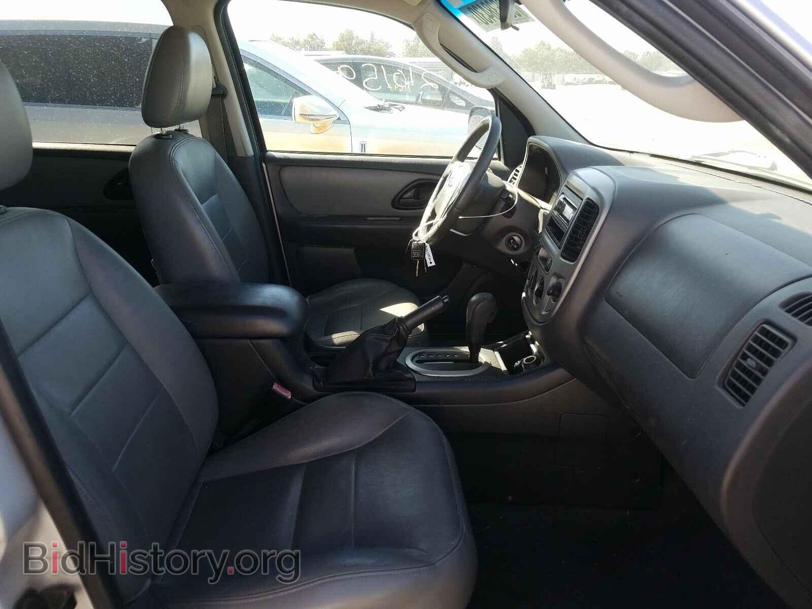 2005 FORD ESCAPE - VIN: 1FMYU93145KA11302 - Фото 5