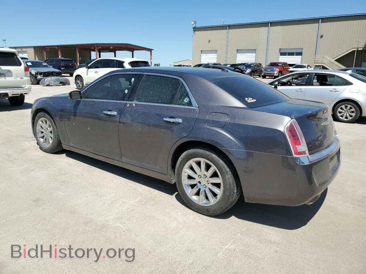 2013 CHRYSLER 300 - VIN: 2C3CCAEGXDH685274 - Фото 2
