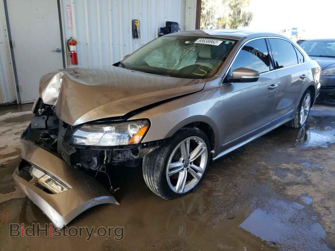 2015 VOLKSWAGEN PASSAT - VIN: 1VWBS7A36FC088917 - Фото 2