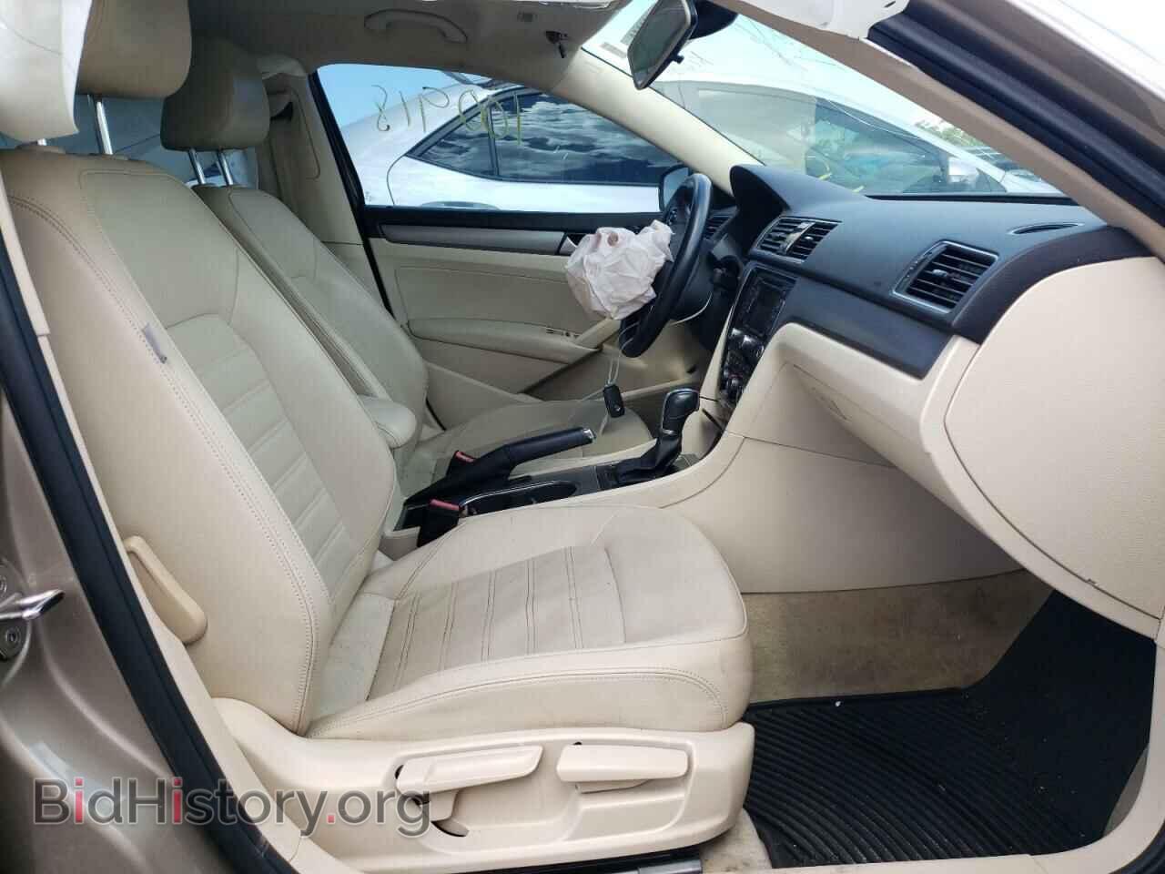 2015 VOLKSWAGEN PASSAT - VIN: 1VWBS7A36FC088917 - Фото 5