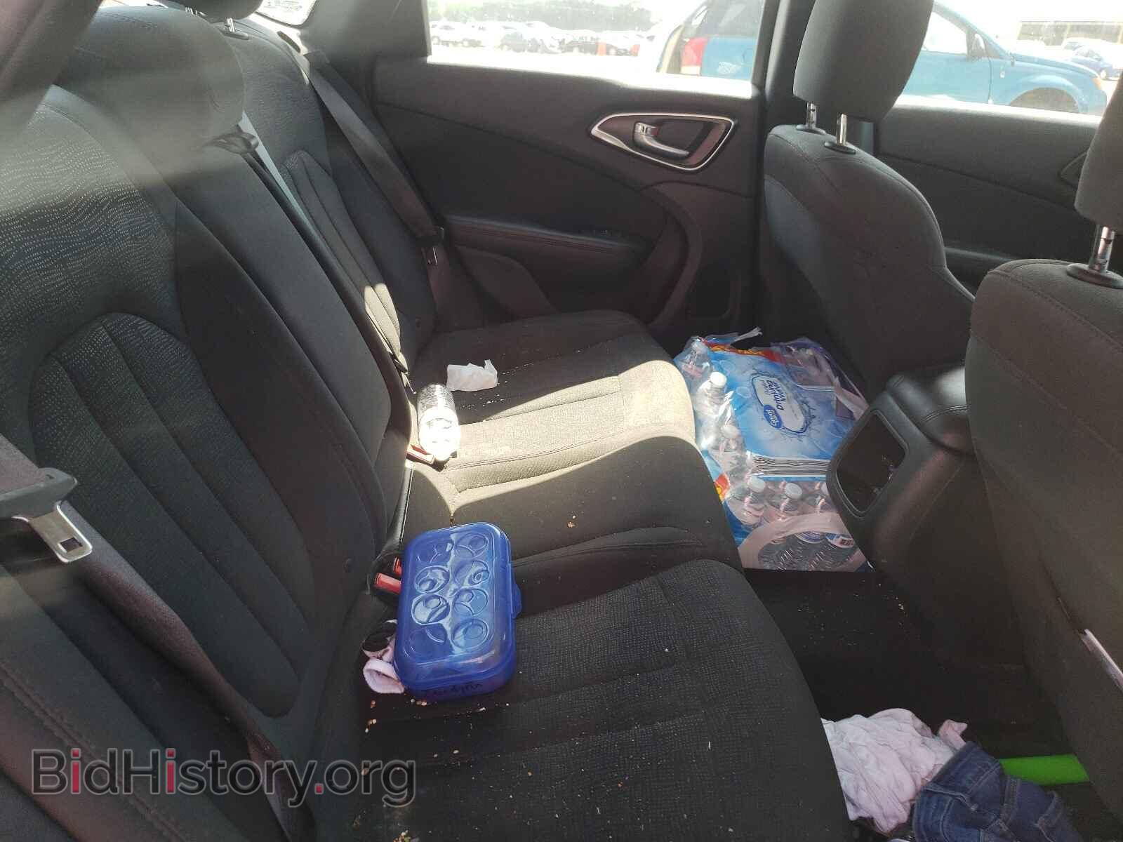 2016 CHRYSLER 200 - VIN: 1C3CCCAB6GN130260 - Фото 6
