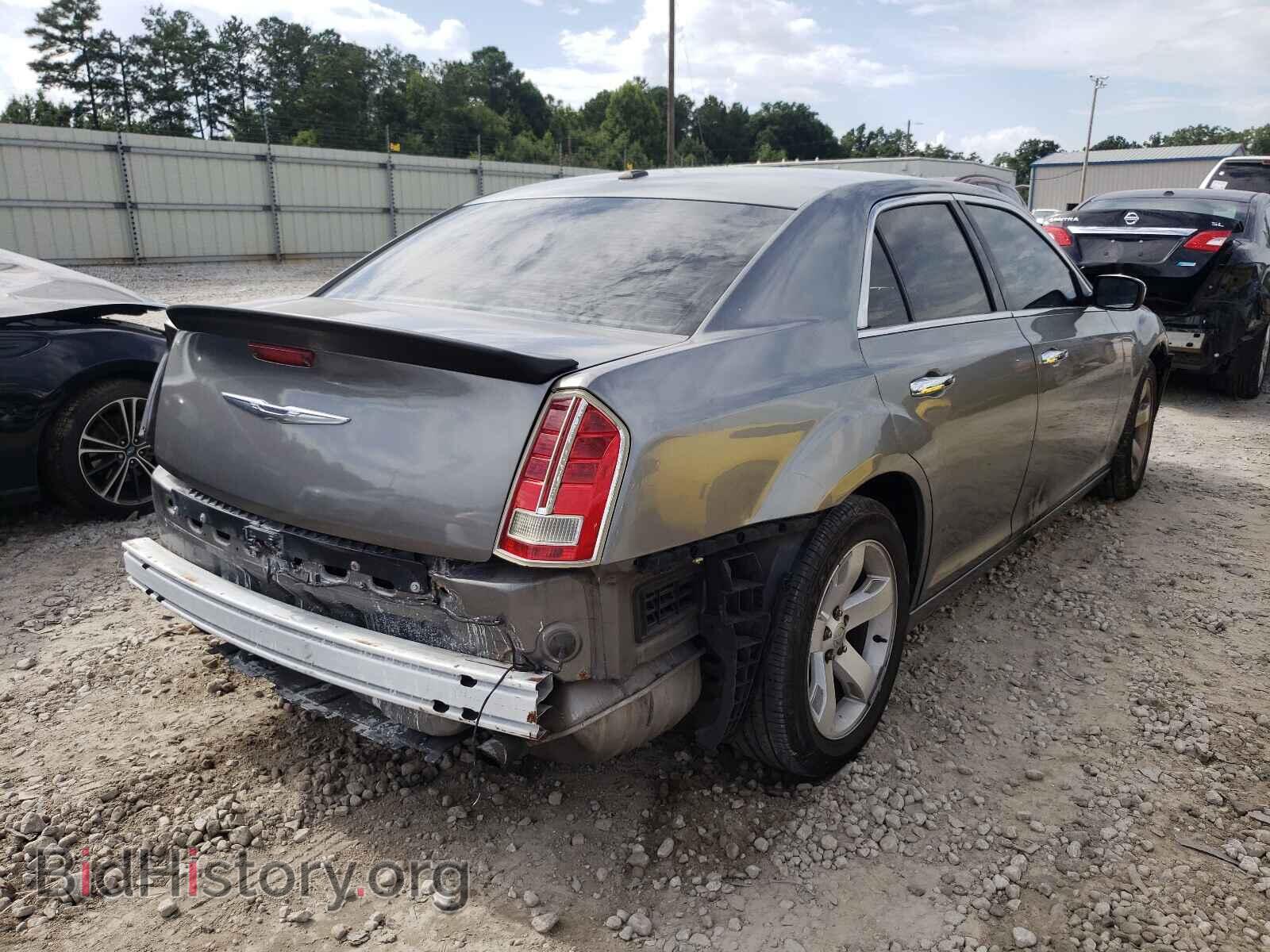 2012 CHRYSLER 300 - VIN: 2C3CCAETXCH227407 - Фото 4
