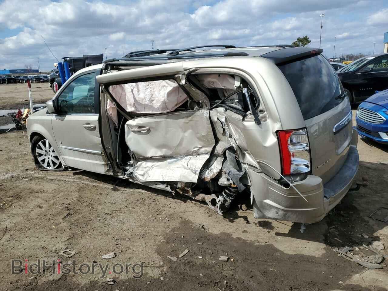 2009 CHRYSLER MINIVAN - VIN: 2A8HR54149R674849 - Фото 2