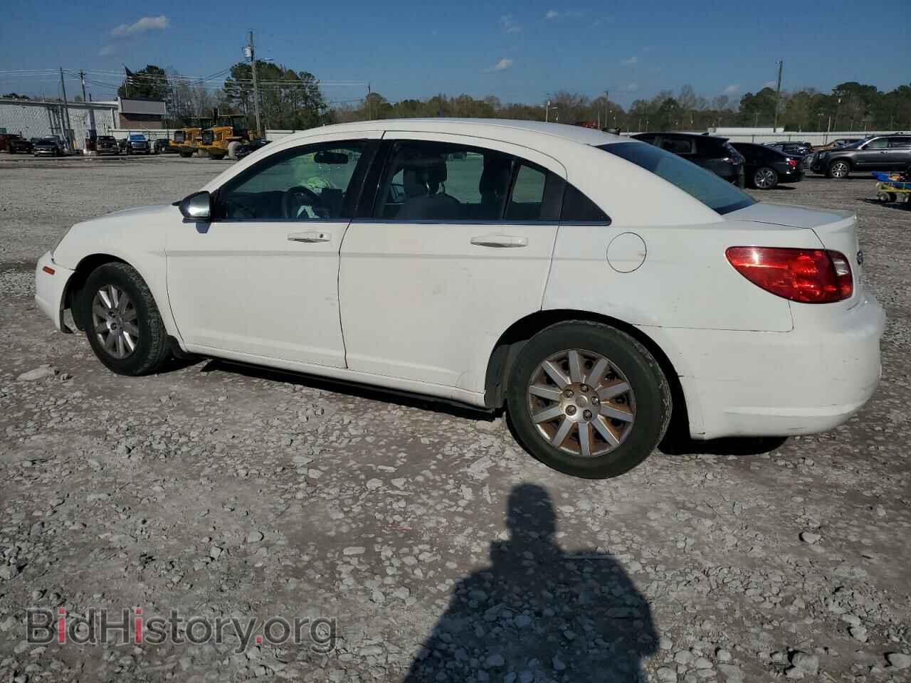 2010 CHRYSLER SEBRING - VIN: 1C3CC4FB5AN224149 - Фото 2
