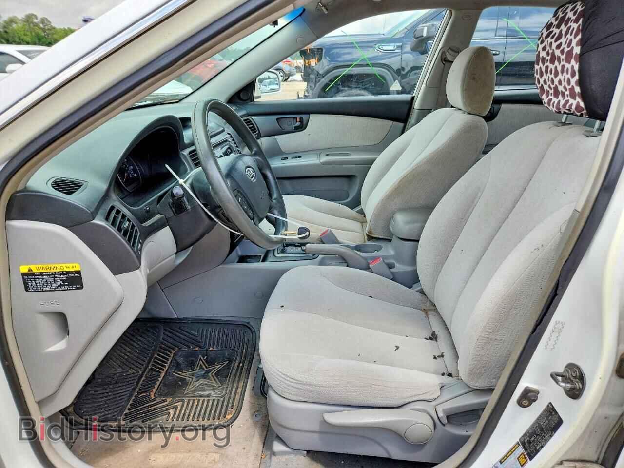 2007 KIA OPTIMA - VIN: KNAGE123X75094928 - Фото 7