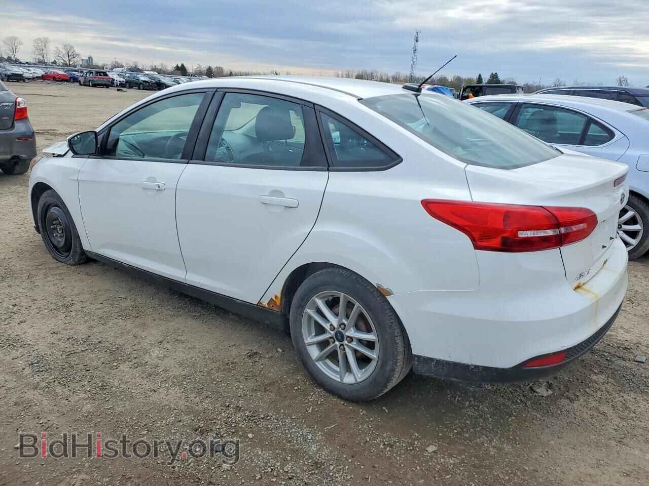 2017 FORD FOCUS - VIN: 1FADP3F23HL239629 - Photo 2