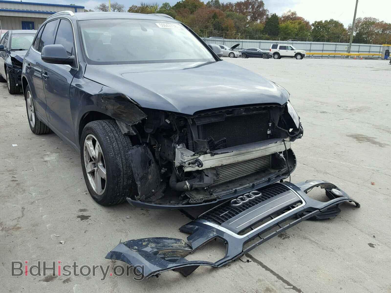 Фотография WA1LFAFP5BA095815 - AUDI Q5 2011